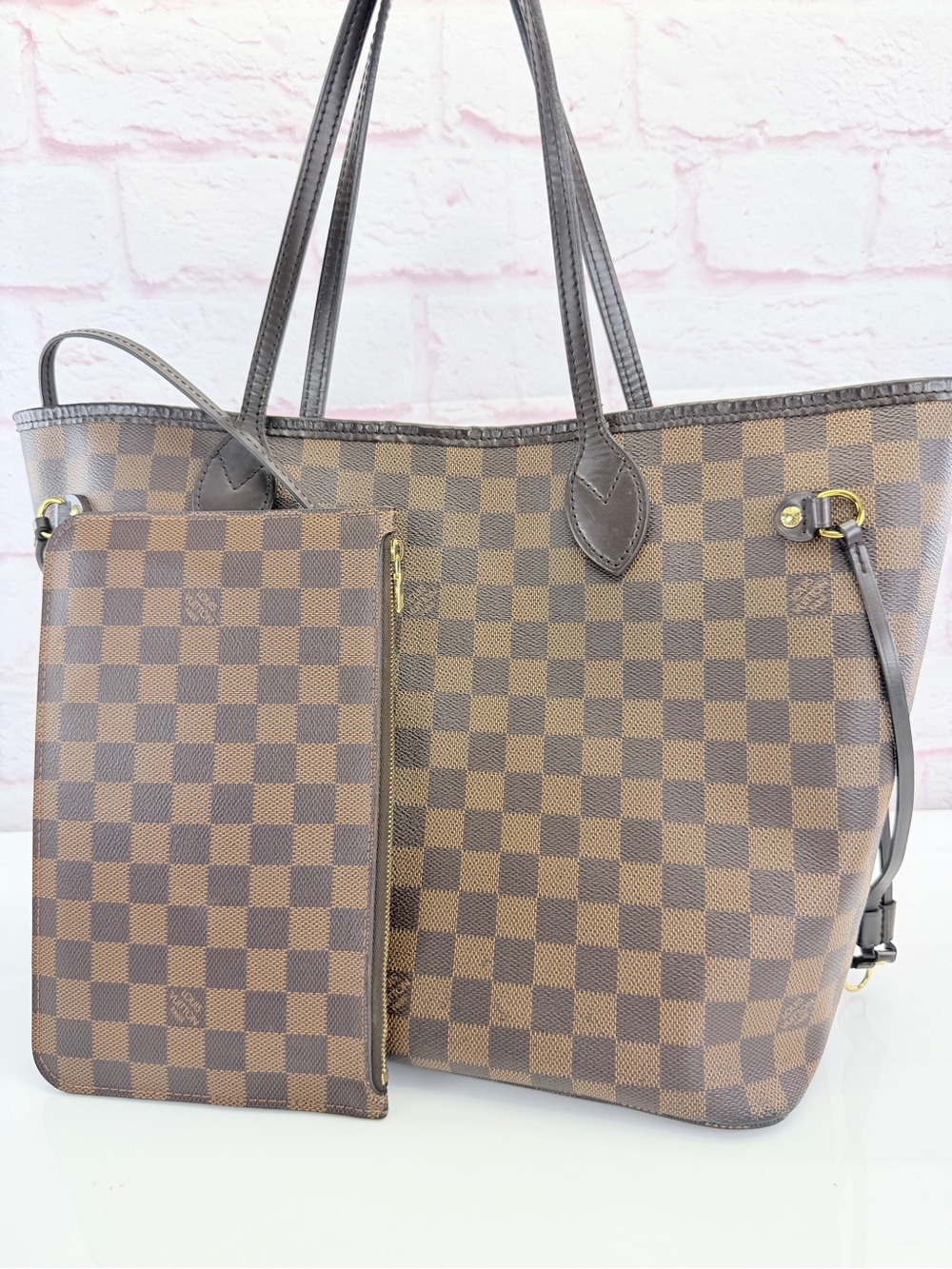Louis Vuitton Neverfull Mm Brown Tote Bag with Pouch